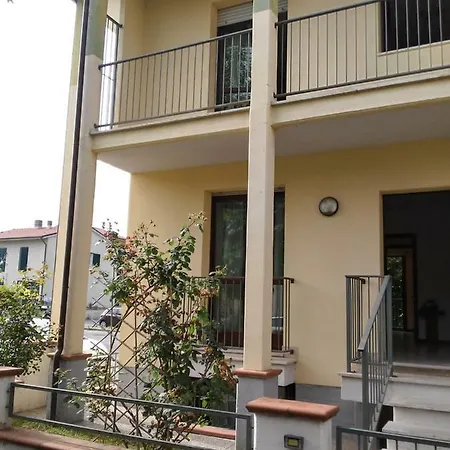 Сasa de vacaciones La Casa Della Dinetta *