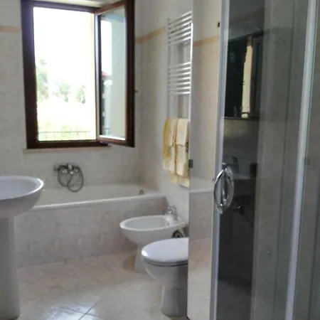 La Casa Della Dinetta Сasa de vacaciones *
